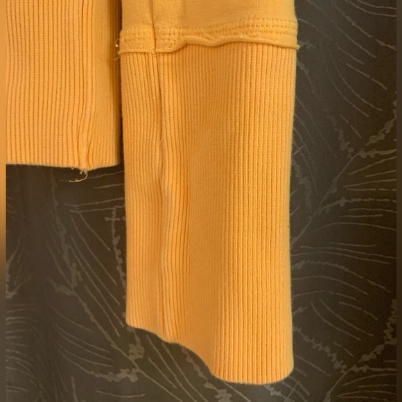 Hollister & Xilaration Sweatshirt Set - Picture 6 of 12